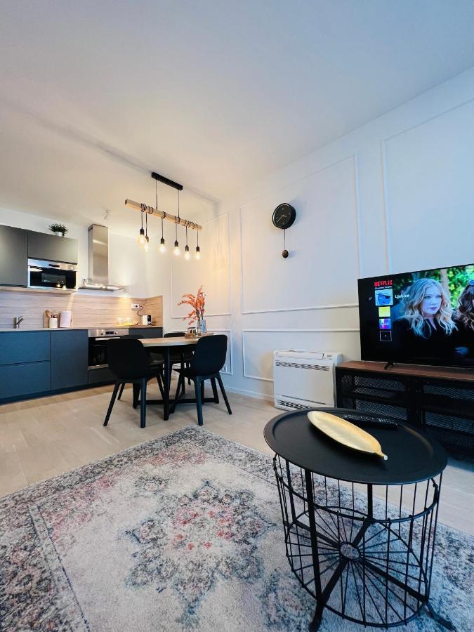 Apt Ljupka - Zadar - With Private Free Parking ภายนอก รูปภาพ